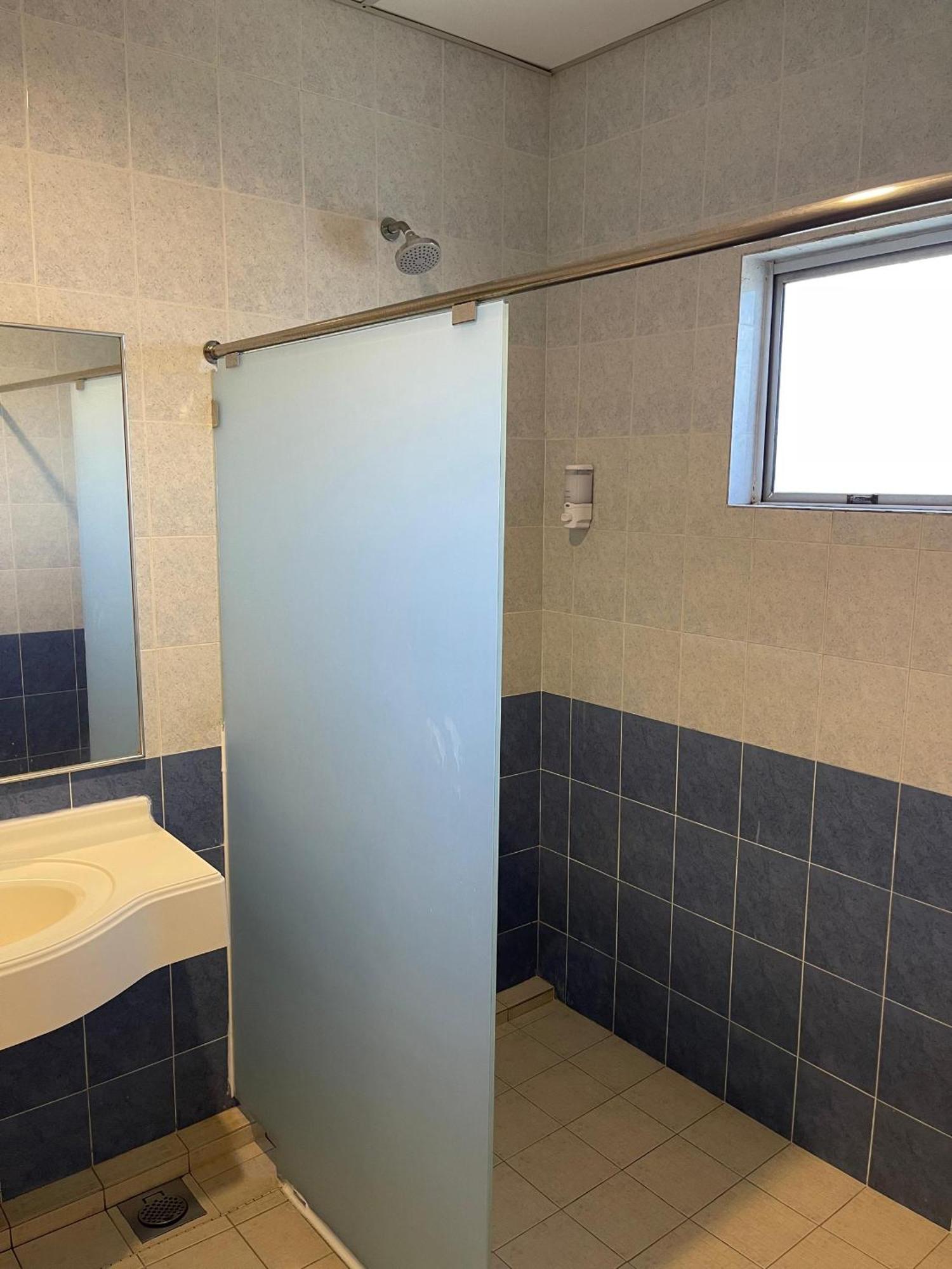 Hotel Ipoh City Екстериор снимка